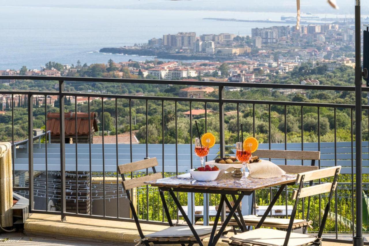 Affittacamere Villa Antonio Ачи Костелло Экстерьер фото